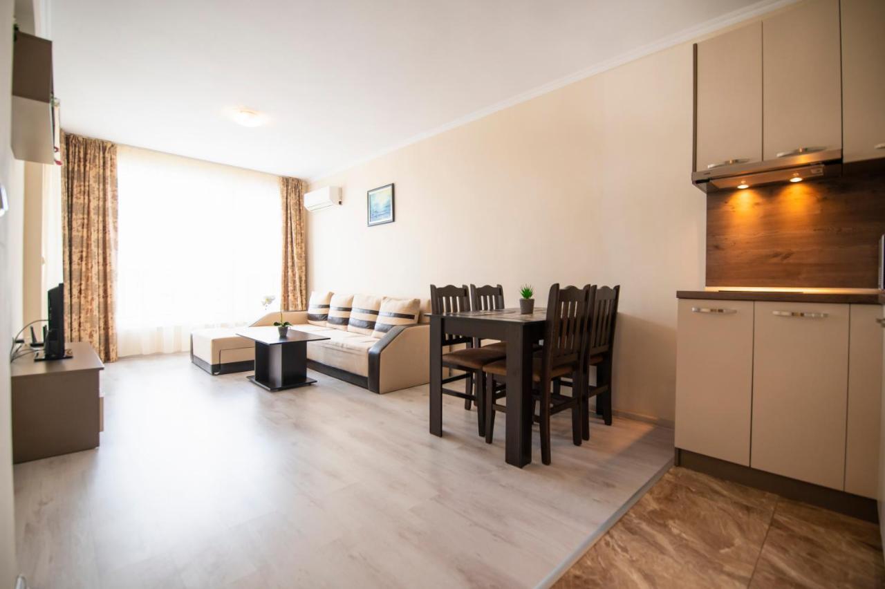 Daire Sveti Vlas Apartments